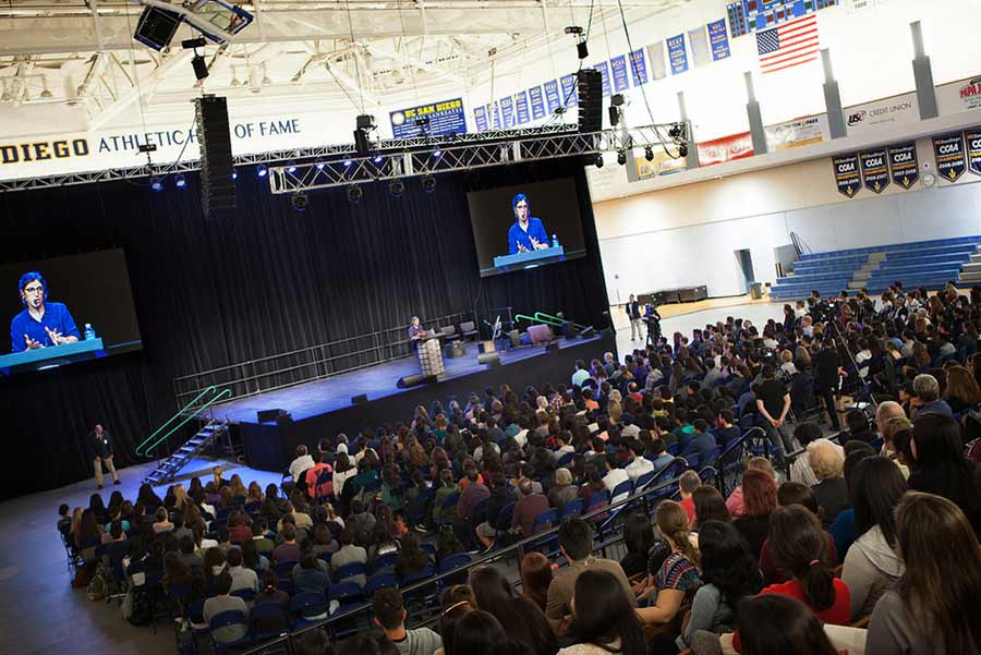 Mayim Bialik Audience