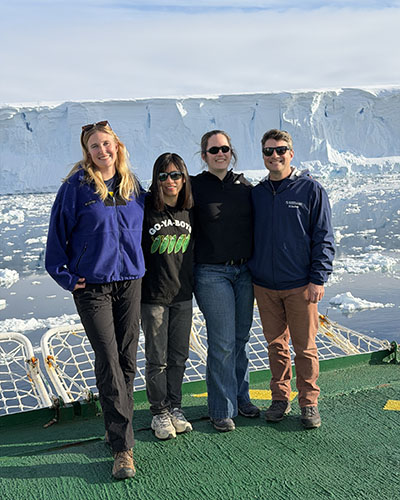 From left to right: Evie Gedminas (Scripps), Tiffany Liao (National Taiwan University), Laura Lindzey (University of Washington Applied Physics Laboratory) and Jamin Greenbaum.
