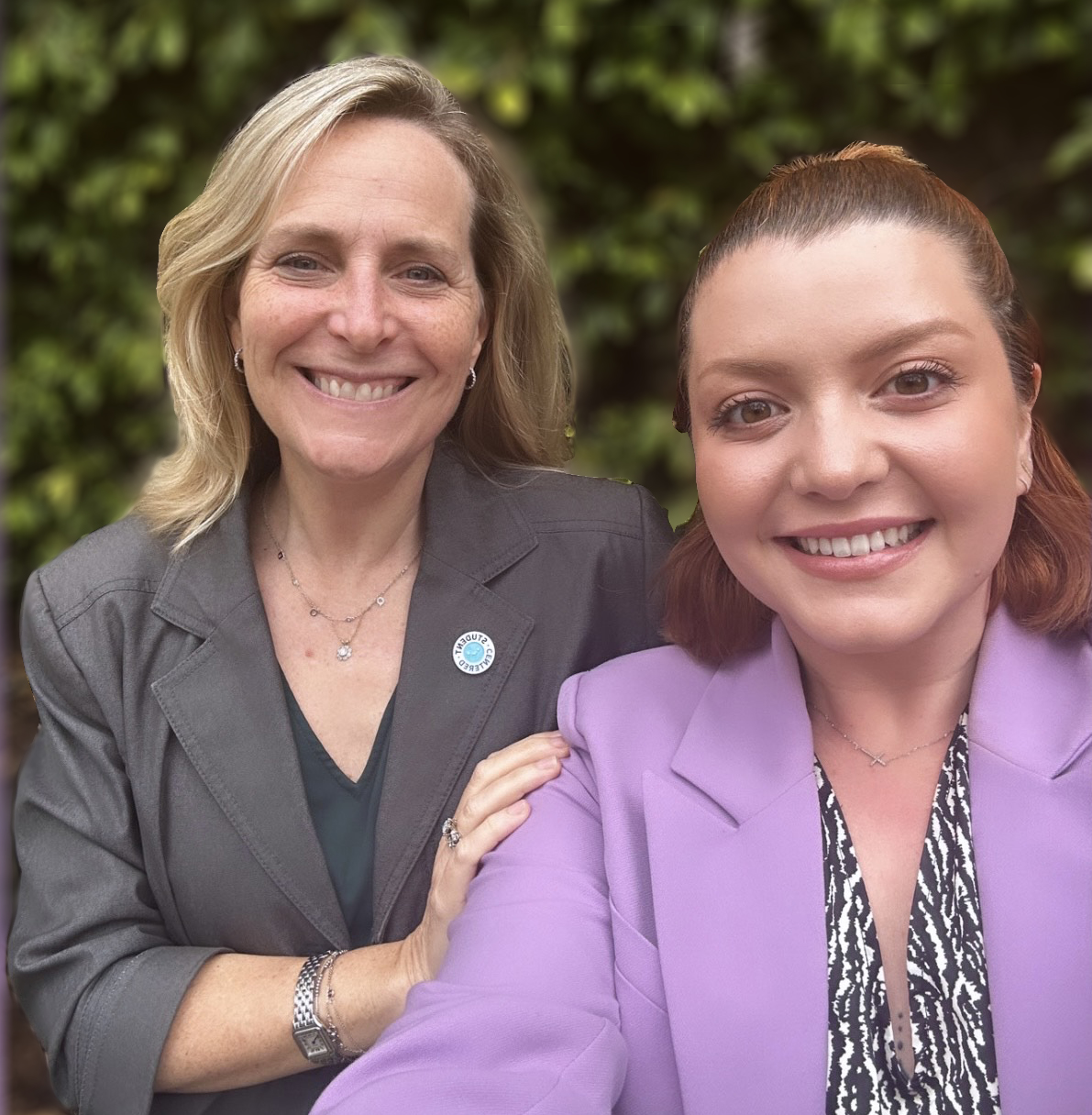 Isabella Newell posing with her mentor Vice Chancellor for Student Affairs Alysson Satterlund