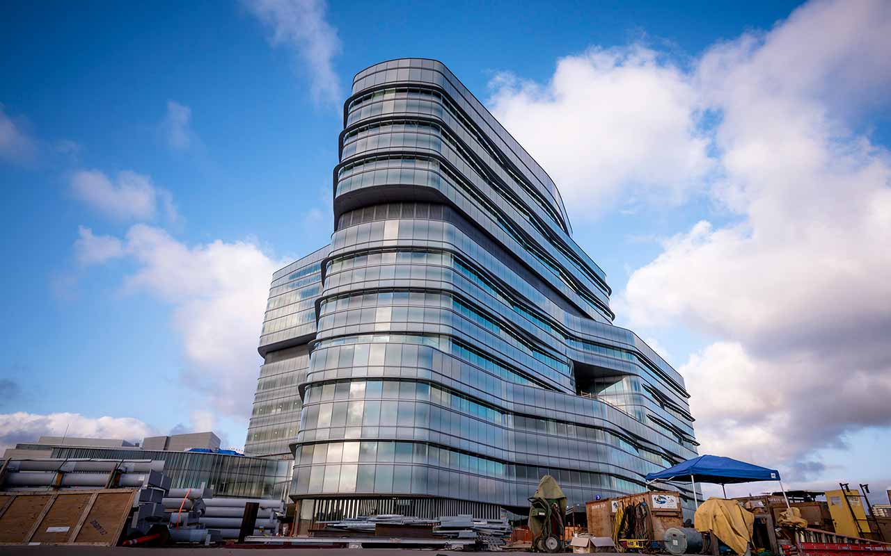 UC San Diego Health System Names Jacobs Medical Center Pavilion in Honor of Evelyn and Ernest Rady