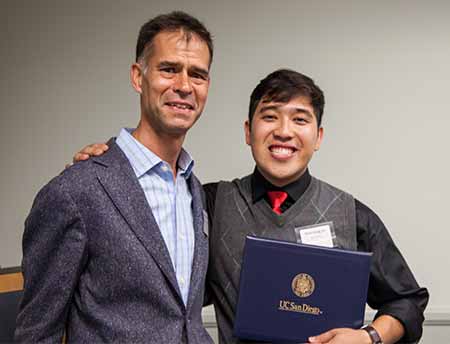 Image: Associate Professor Michael Provence with Nhat-Dang Do.