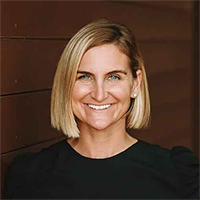 Shara Freeman Hoefel, Assistant Vice Chancellor for Alumni Engagement