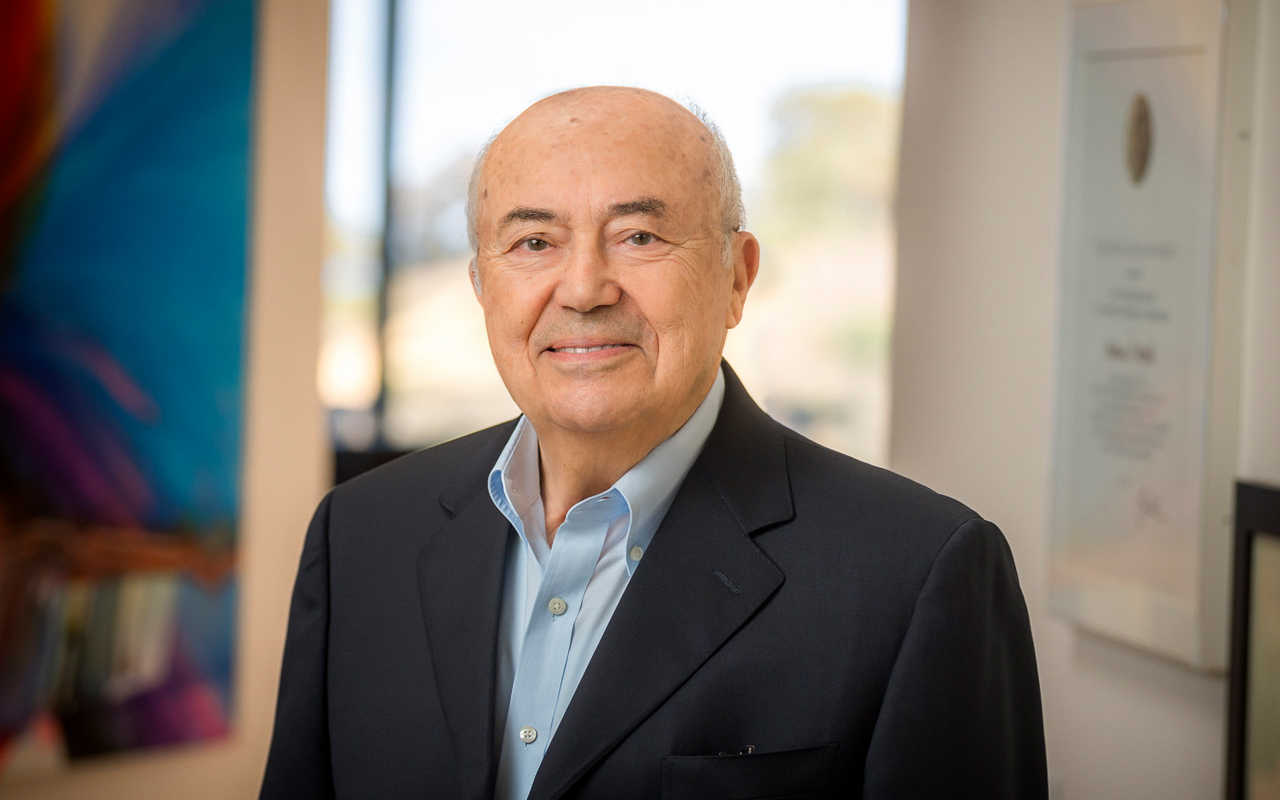 Communications Pioneer Andrew J. Viterbi Gives UC San Diego $50 Million to Support Ophthalmology