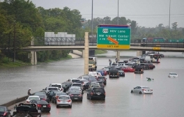 Climate Change Projected to Increase Atmospheric River Flood Damages in the United States