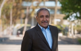 Chancellor Pradeep K. Khosla at UC San Diego.