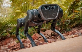 Four-Legged Robot Traverses Tricky Terrains Thanks to Improved 3D Vision