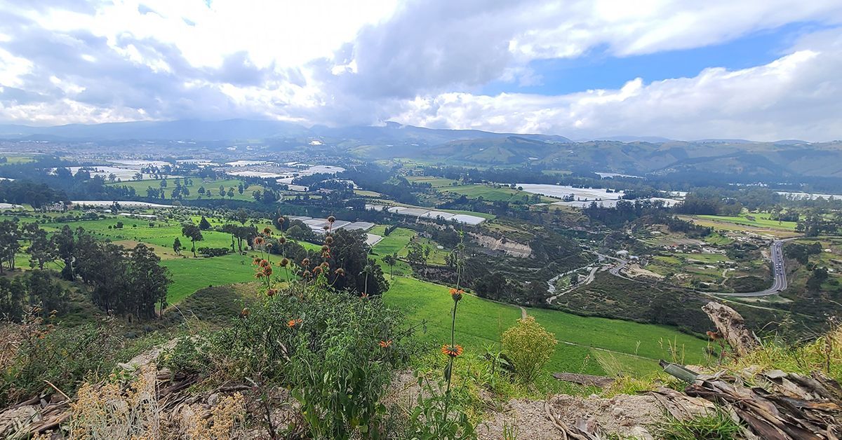 Wide view of the valley in Pedro Moncayo, Ecuador.