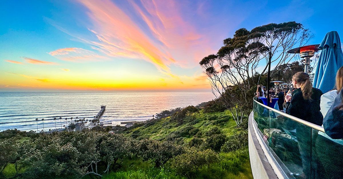 A sunset view of Scripps Pier from Birch Aquarium