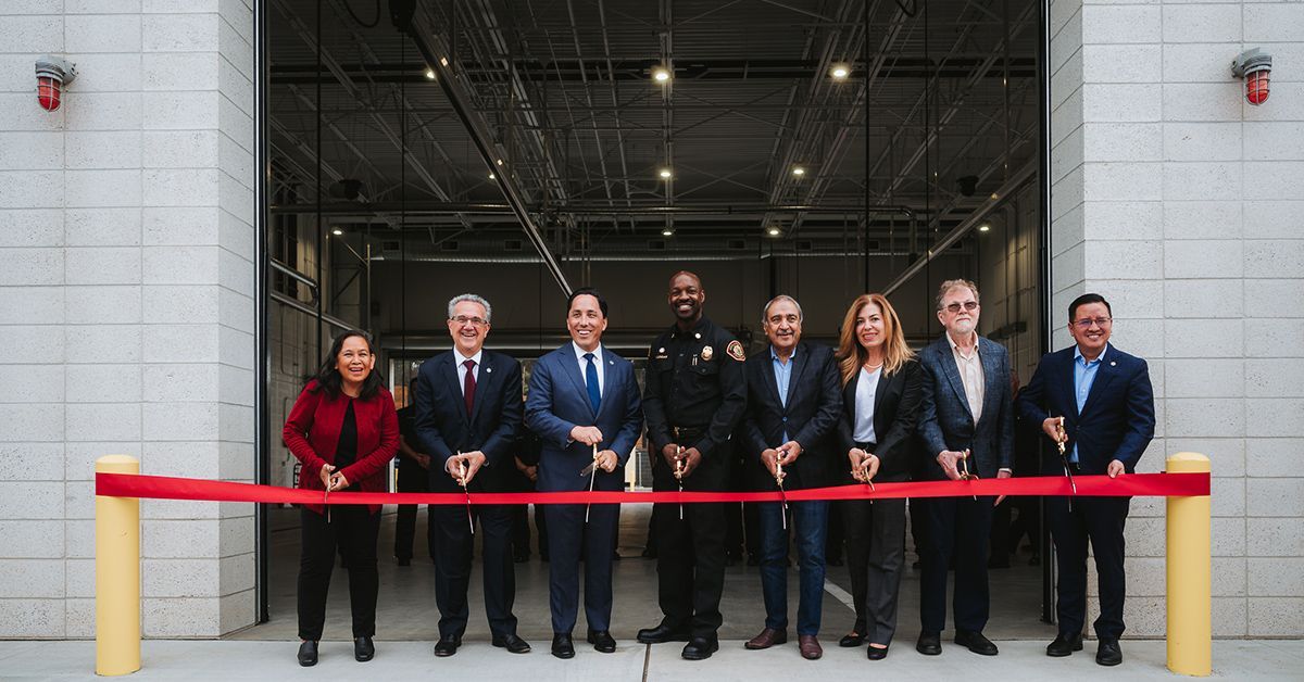 The campus and the city gathered to celebrate the opening of Torrey Pines Fire Station 52, serving the campus, University City and surrounding communities.  
