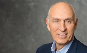 UC San Diego Engineering Dean Emeritus Receives Top Award from National Academy of Engineering