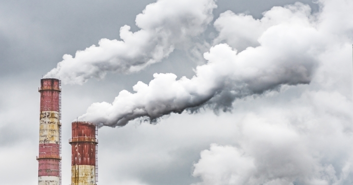 Power plant in China emitting pollution. 