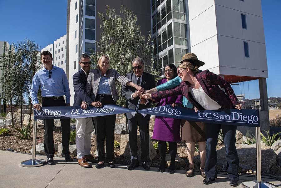 ribbon cutting ceremony