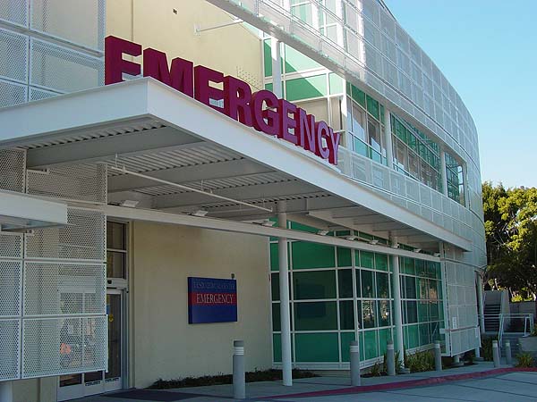 UC San Diego Emergency Room exterior