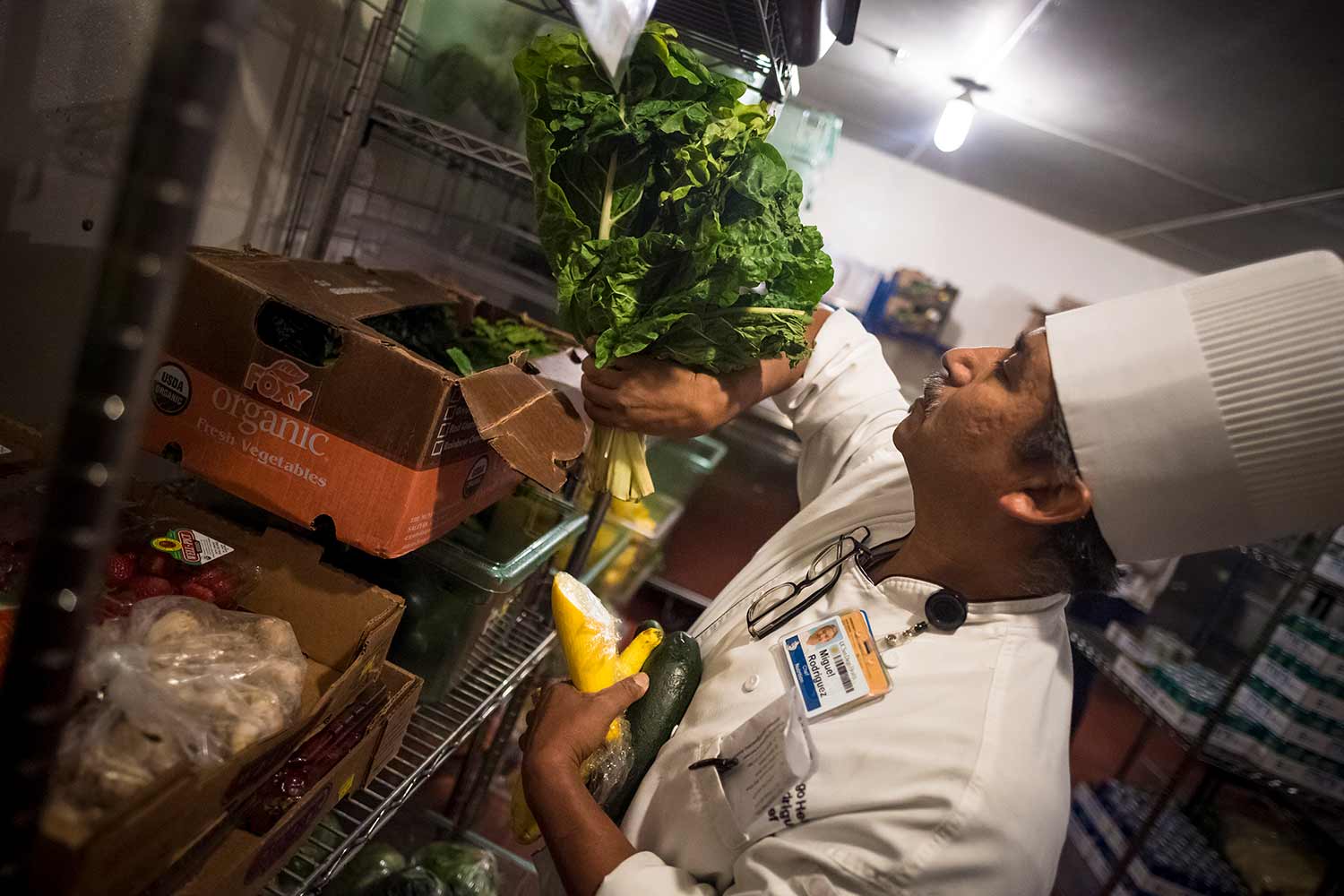 chef at ucsd medical center preparing meals