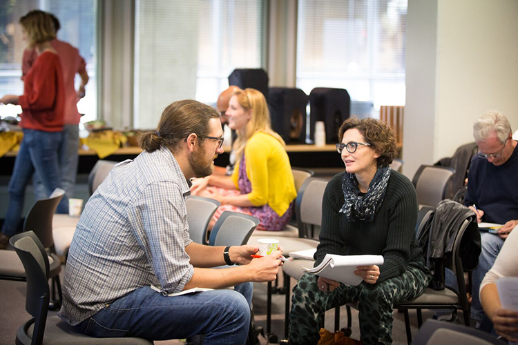 Participants Discussing about Podcasting the Humanities Workshop