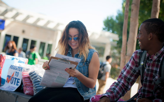 Students Gear Up for 2012 Election with Massive Voter Registration Efforts on Campus