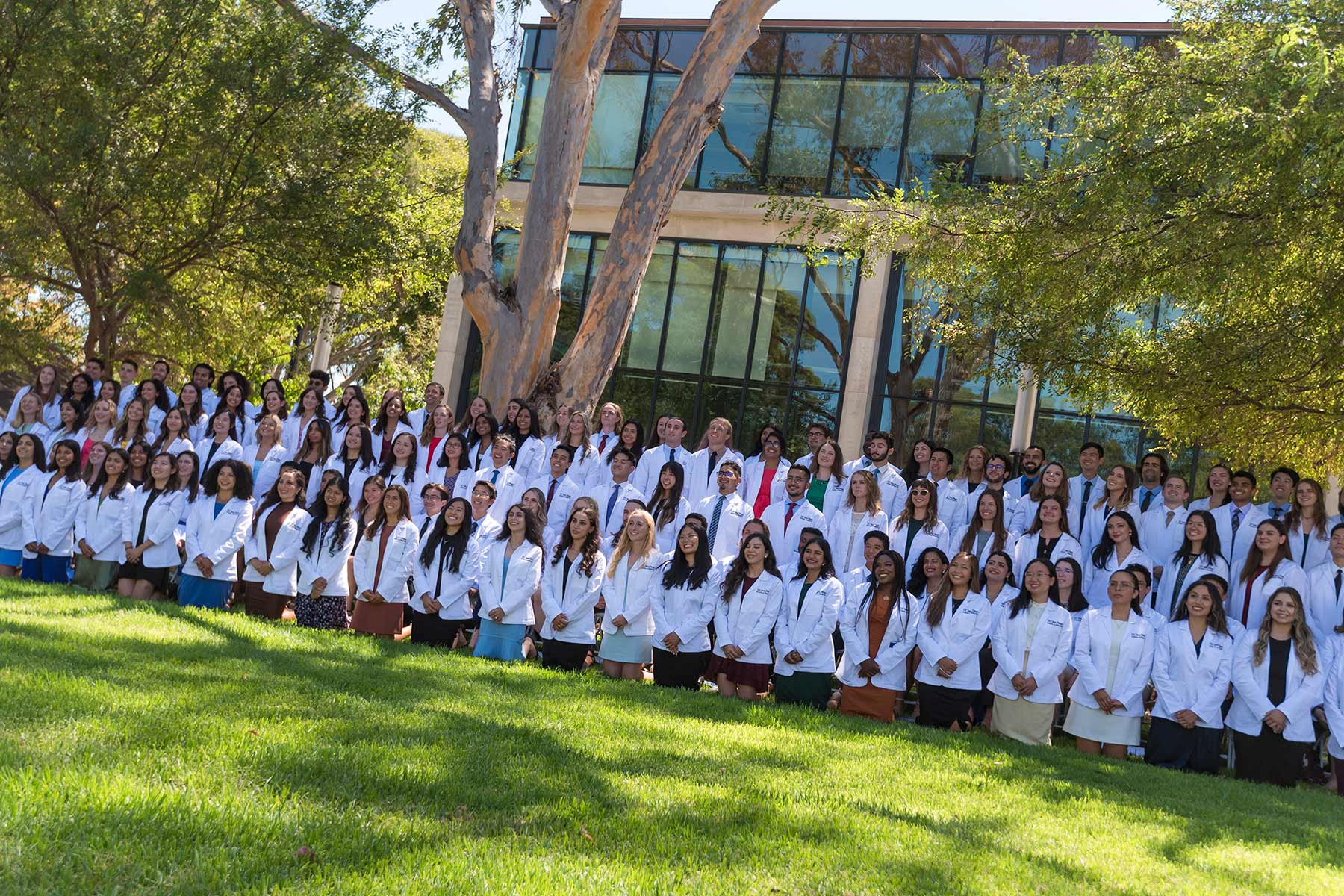 UC San Diego New Cohort of Medical Students at Annual White