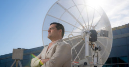 Physics Professor Brian Keating Named 2022 Legend of Flight Honoree